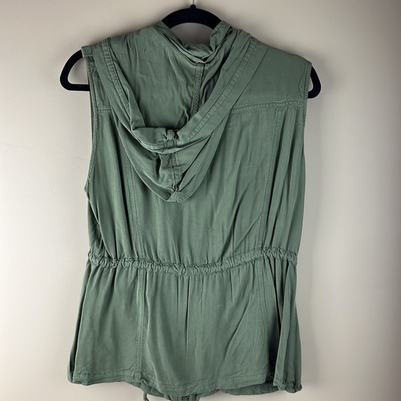 Chocolate Green Utility Hooded Vest - Picture 2 of 9